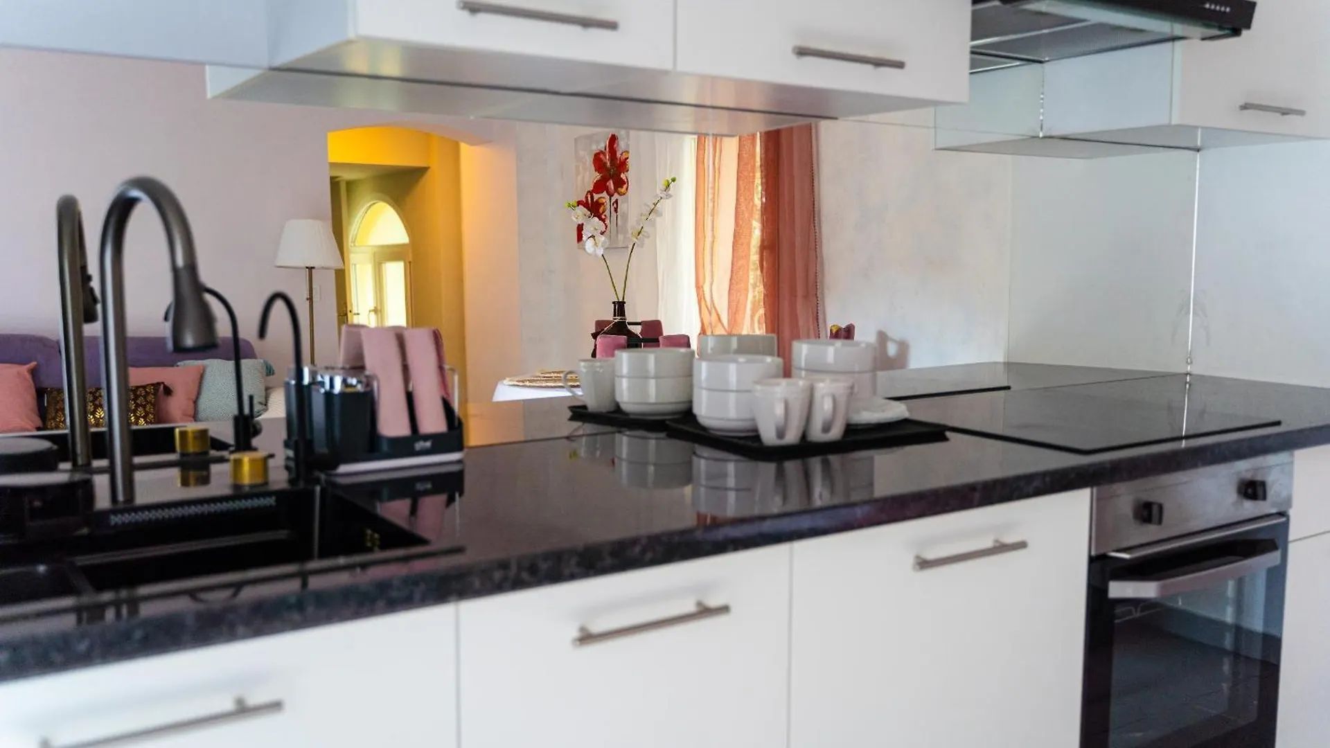 Apartment In Cannes