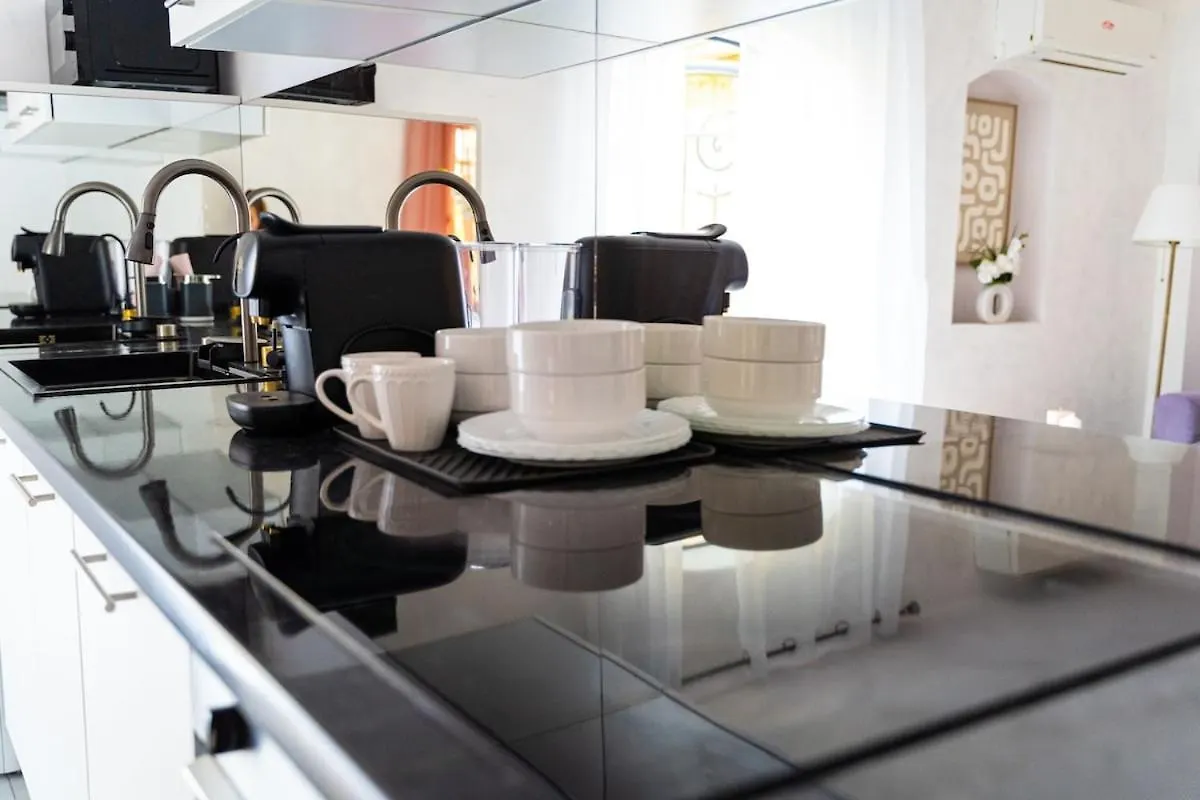 Apartment In Cannes